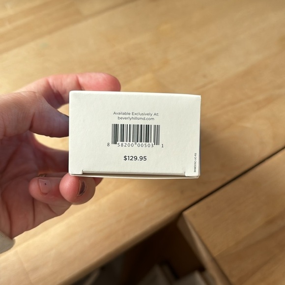 Beverly Hills MD Dark Spot Corrector New in Box - Picture 3 of 7